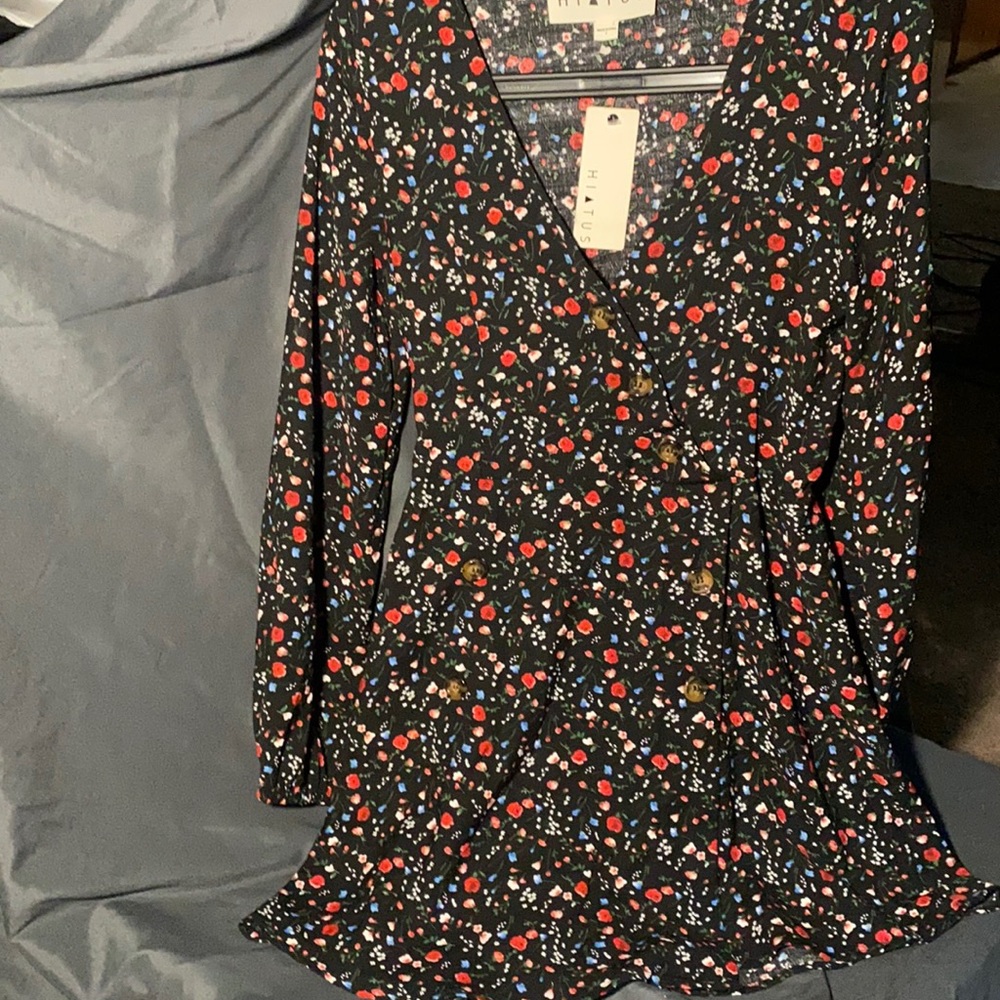 Hiatus women’s size small dress
